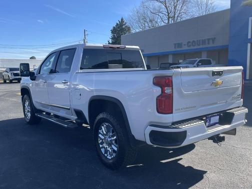 2024 Chevrolet Silverado 2500 High Country