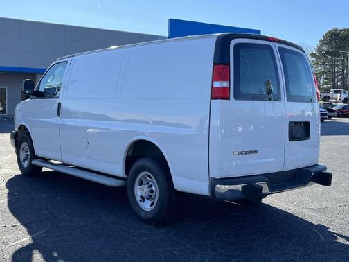 2024 Chevrolet Express 2500 Work Van