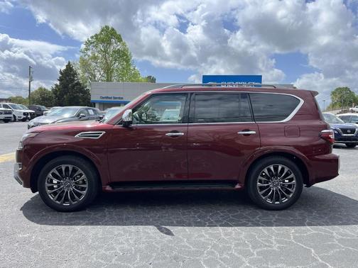 2023 Nissan Armada Platinum