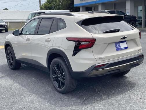 White 2026 Chevrolet Trax ACTIV