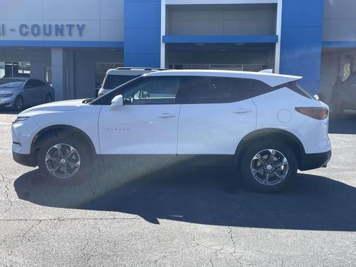 2023 Chevrolet Blazer 2LT