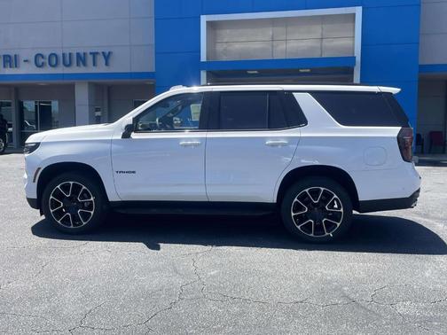 Summit White 2026 Chevrolet Tahoe RST