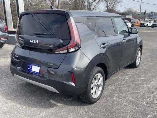 2024 Kia Soul LX