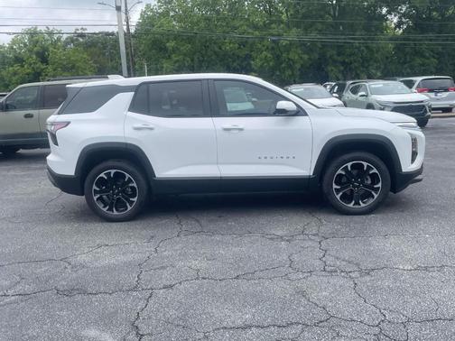Summit White 2026 Chevrolet Equinox LT