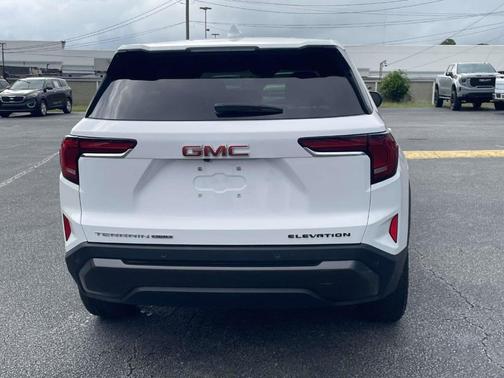 Summit White 2025 GMC Terrain Elevation