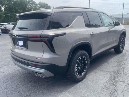 Sandstone 2026 Chevrolet Traverse Z71