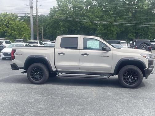 White 2026 Chevrolet Colorado Trail Boss