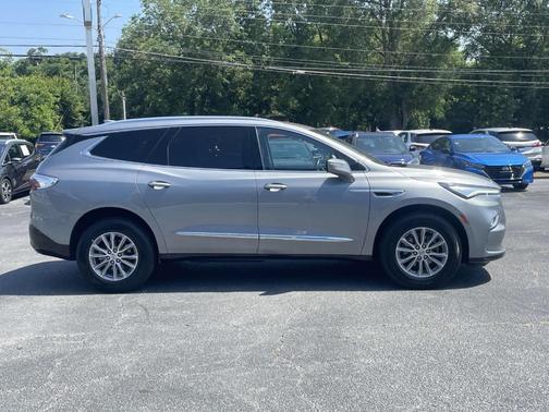 2024 Buick Enclave Premium
