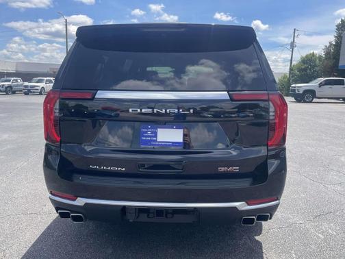 Onyx Black 2025 GMC Yukon XL Denali