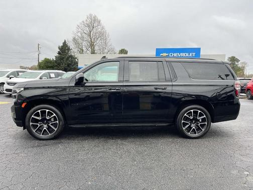 2024 Chevrolet Suburban RST