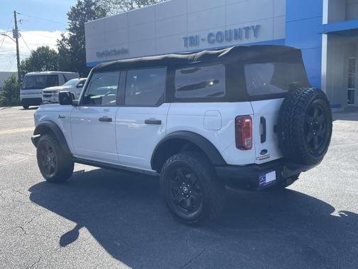 2023 Ford Bronco Black Diamond