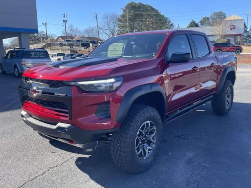Radiant Red 2026 Chevrolet Colorado ZR2