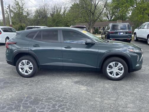 Cypress 2025 Chevrolet Trax LS