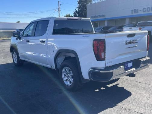 2023 GMC Sierra 1500 Pro