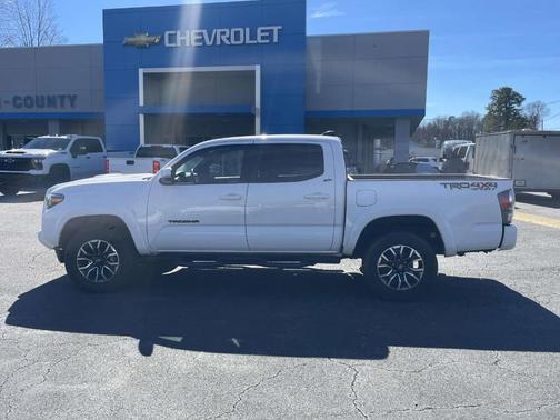 2023 Toyota Tacoma TRD Sport