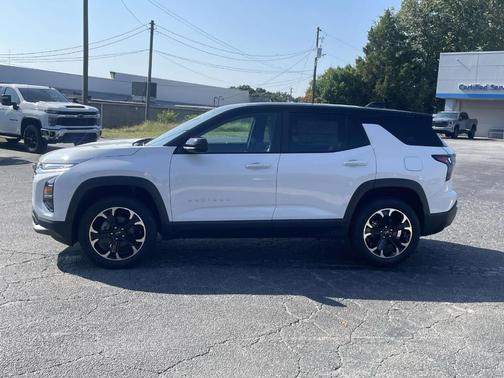 Summit White 2027 Chevrolet Equinox LT