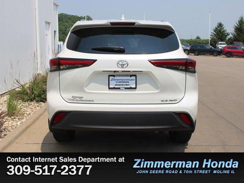 2021 Toyota Highlander XLE