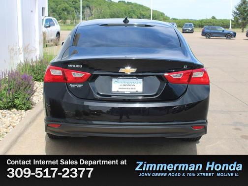 Mosaic Black Metallic 2018 Chevrolet Malibu LT