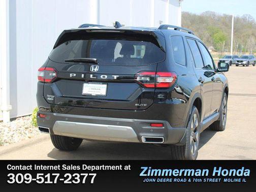 Crystal Black Pearl 2026 Honda Pilot Elite