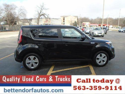 2016 Kia Soul Base