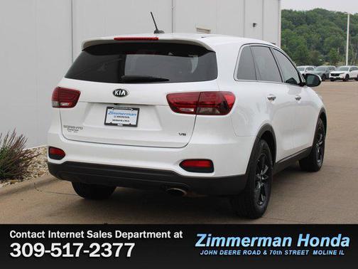 2019 Kia Sorento LX