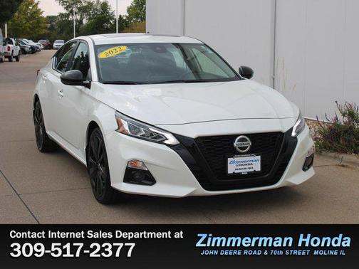 2022 Nissan Altima SR Intelligent AWD