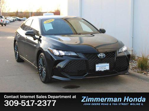 2021 Toyota Avalon Hybrid XSE