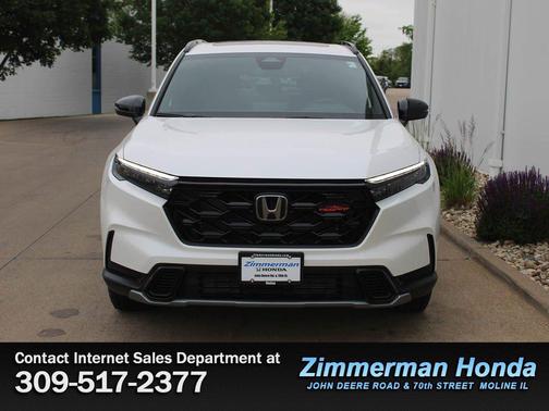 Platinum White Pearl 2026 Honda CR-V Hybrid TrailSport AWD