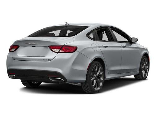 Granite Crystal Metallic Clearcoat 2016 Chrysler 200 S