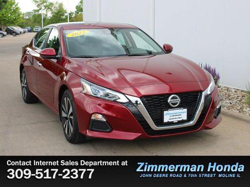 2022 Nissan Altima 2.5 SV