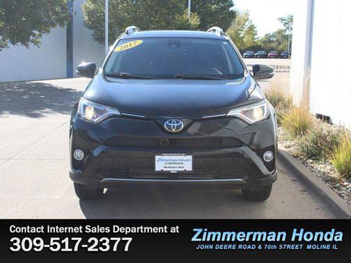 2017 Toyota RAV4 XLE