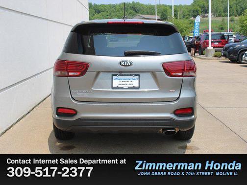 2019 Kia Sorento LX