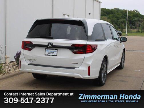 Platinum White Pearl 2025 Honda Odyssey Touring