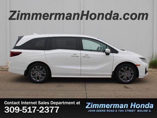 Platinum White Pearl 2025 Honda Odyssey Touring