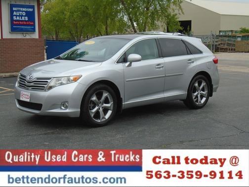 Classic Silver Metallic 2010 Toyota Venza Base