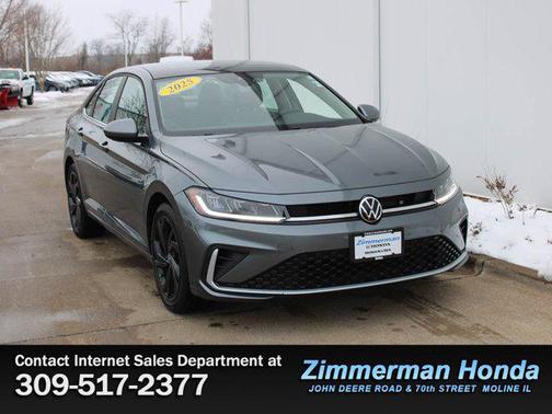 2025 Volkswagen Jetta 1.5T SE