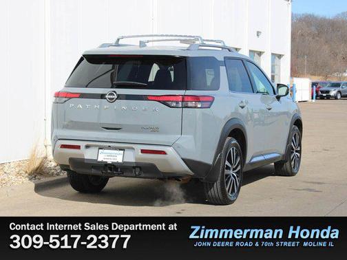 2025 Nissan Pathfinder Platinum 4WD