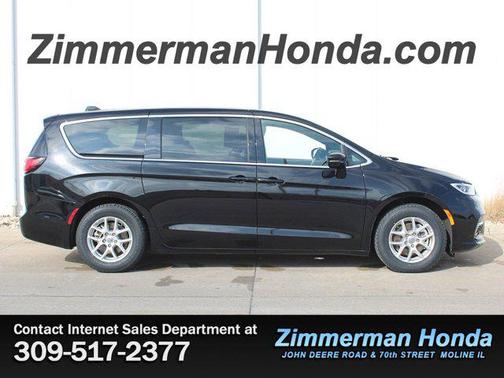 2025 Chrysler Pacifica L