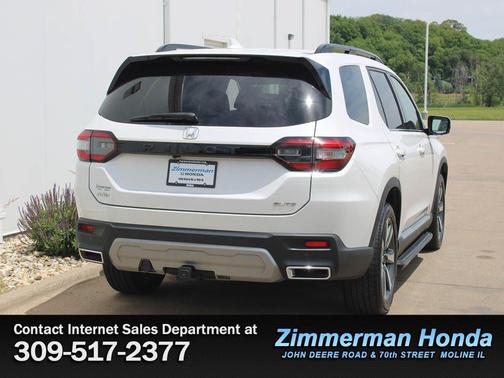 Platinum White Pearl 2024 Honda Pilot Elite