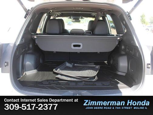 Crystal White Pearl 2025 Subaru Forester Sport