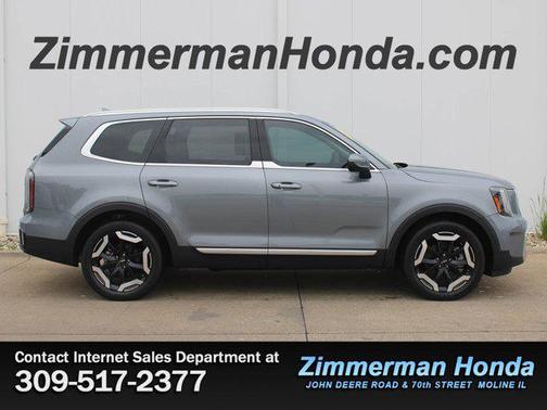 Everlasting Silver 2024 Kia Telluride EX