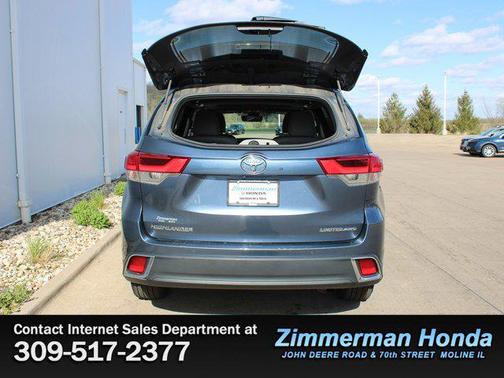 2017 Toyota Highlander Limited