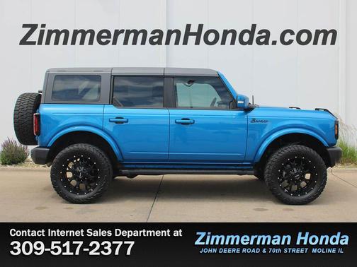 Velocity Blue Metallic 2023 Ford Bronco Outer Banks
