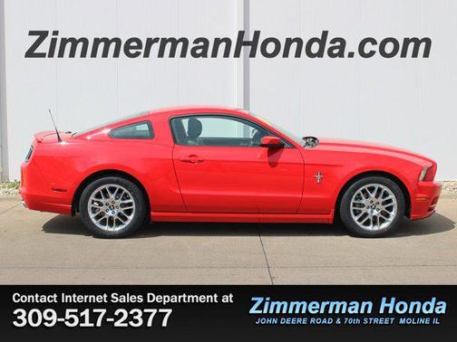2014 Ford Mustang V6