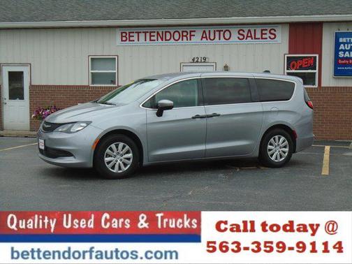 2021 Chrysler Voyager L