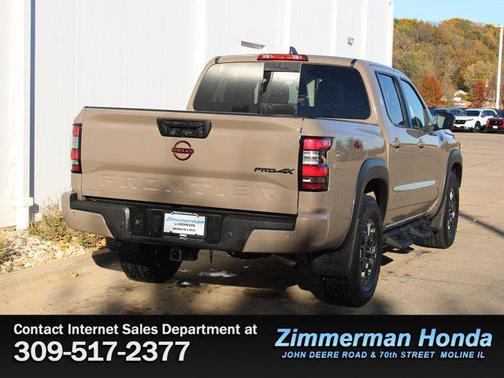 2023 Nissan Frontier PRO-4X