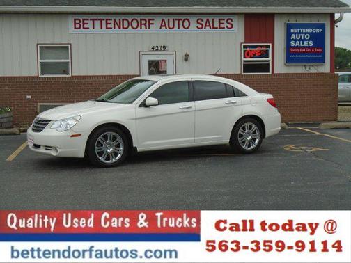 Stone White 2009 Chrysler Sebring Base