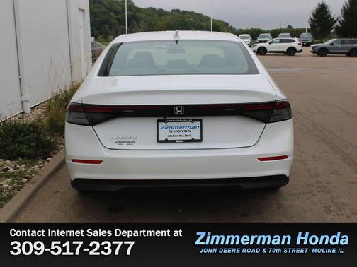 Platinum White Pearl 2024 Honda Accord LX 1.5T