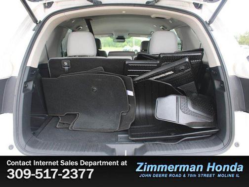 Platinum White Pearl 2023 Honda Pilot AWD EX-L 8 Passenger