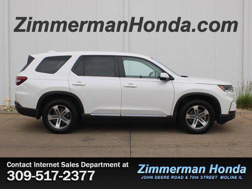 Platinum White Pearl 2023 Honda Pilot AWD EX-L 8 Passenger